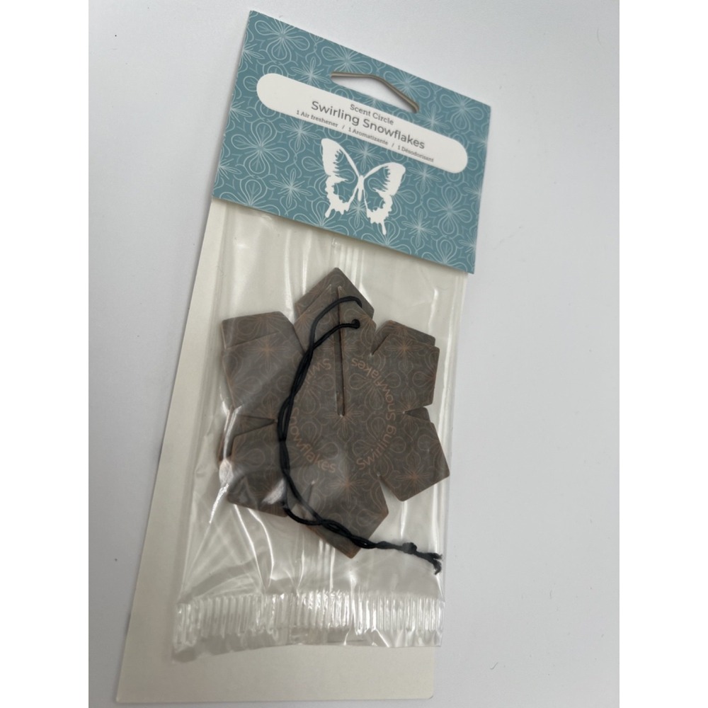 NEW Scentsy Swirling Snowflakes Scent Circle‎ RETIRED